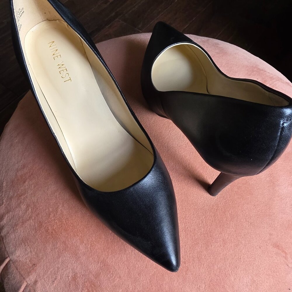 High heel shoes